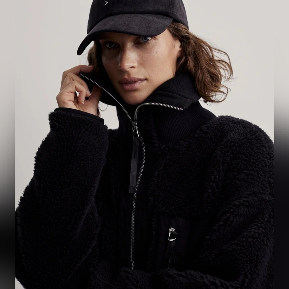 Varley Myla Zip Through Teddy Jacket NWT Black Size XL - Picture 3 of 16